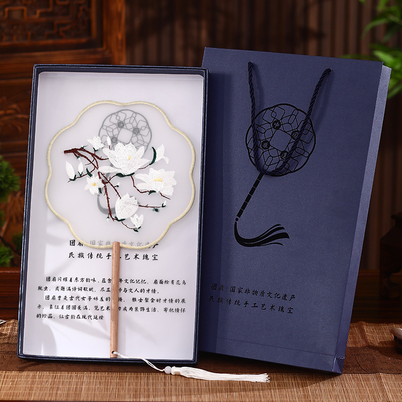 Abanico de grupo bordado Abanico de estilo antiguo Abanico femenino bordado Su Abanico de baile de estilo chino de mango largo Abanico de palacio Hanfu Abanico redondo cheongsam para niños