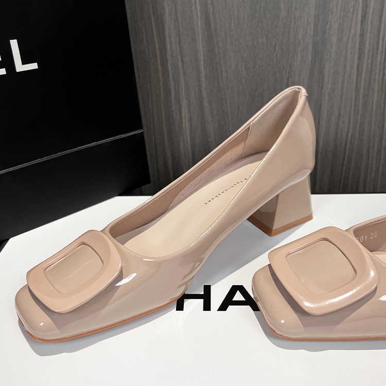 Square head thick heel shoes women's spring and autumn French square buckle nude temperament shallow mouth patent leather ladies style high heels wholesale