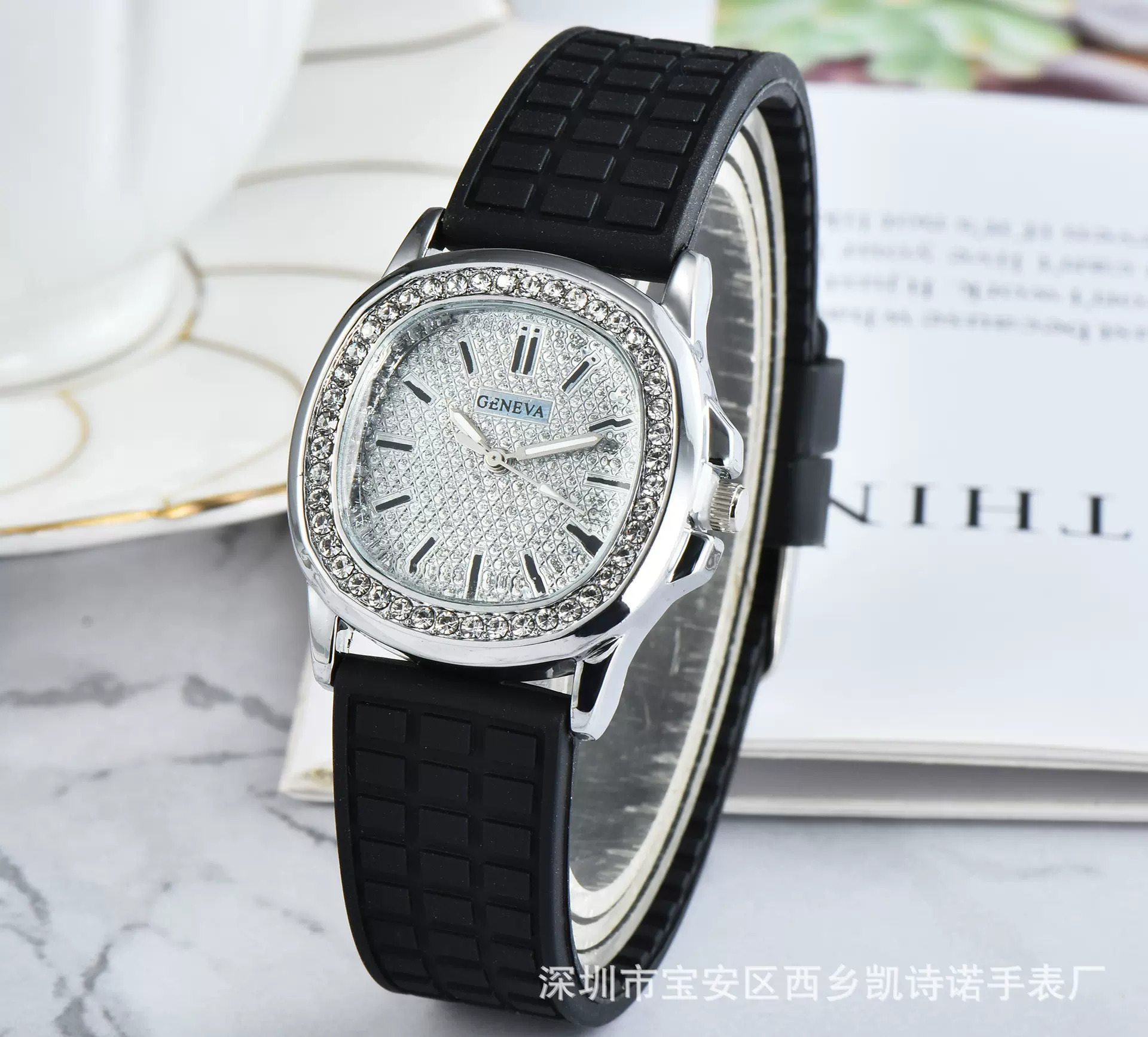 跨境百搭时尚石英手表小黑表非机械腕表简约潮流女士手表速卖通