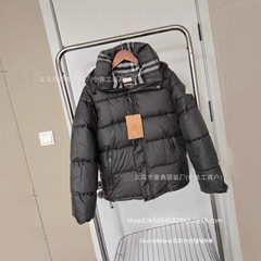 跨境同款大牌羽绒服经典格纹男冬季高级感仿羊绒护颈保暖连帽女装