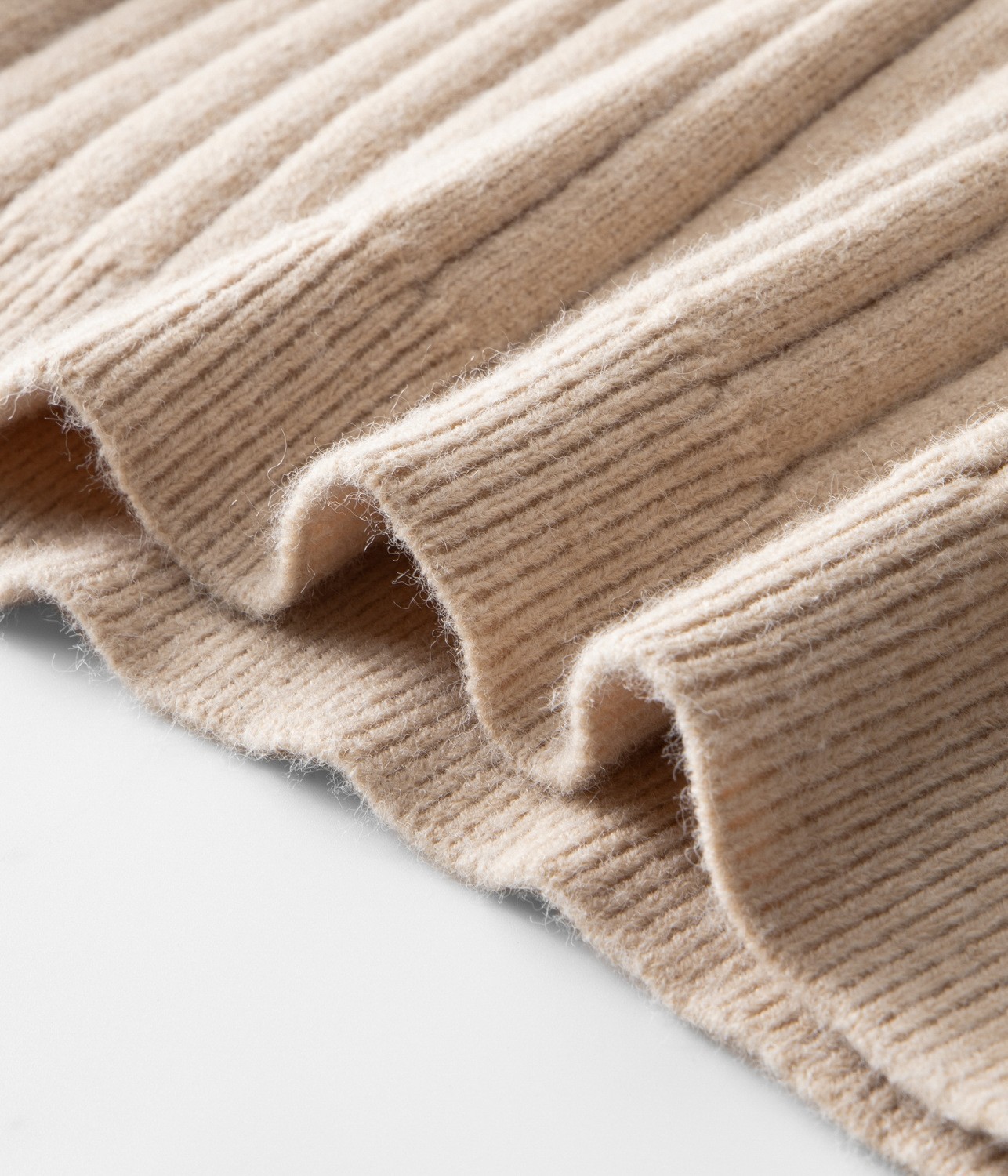 Men's Jacquard Striped Knitted Sweater With Stand-up Collar Zip_voghion.com