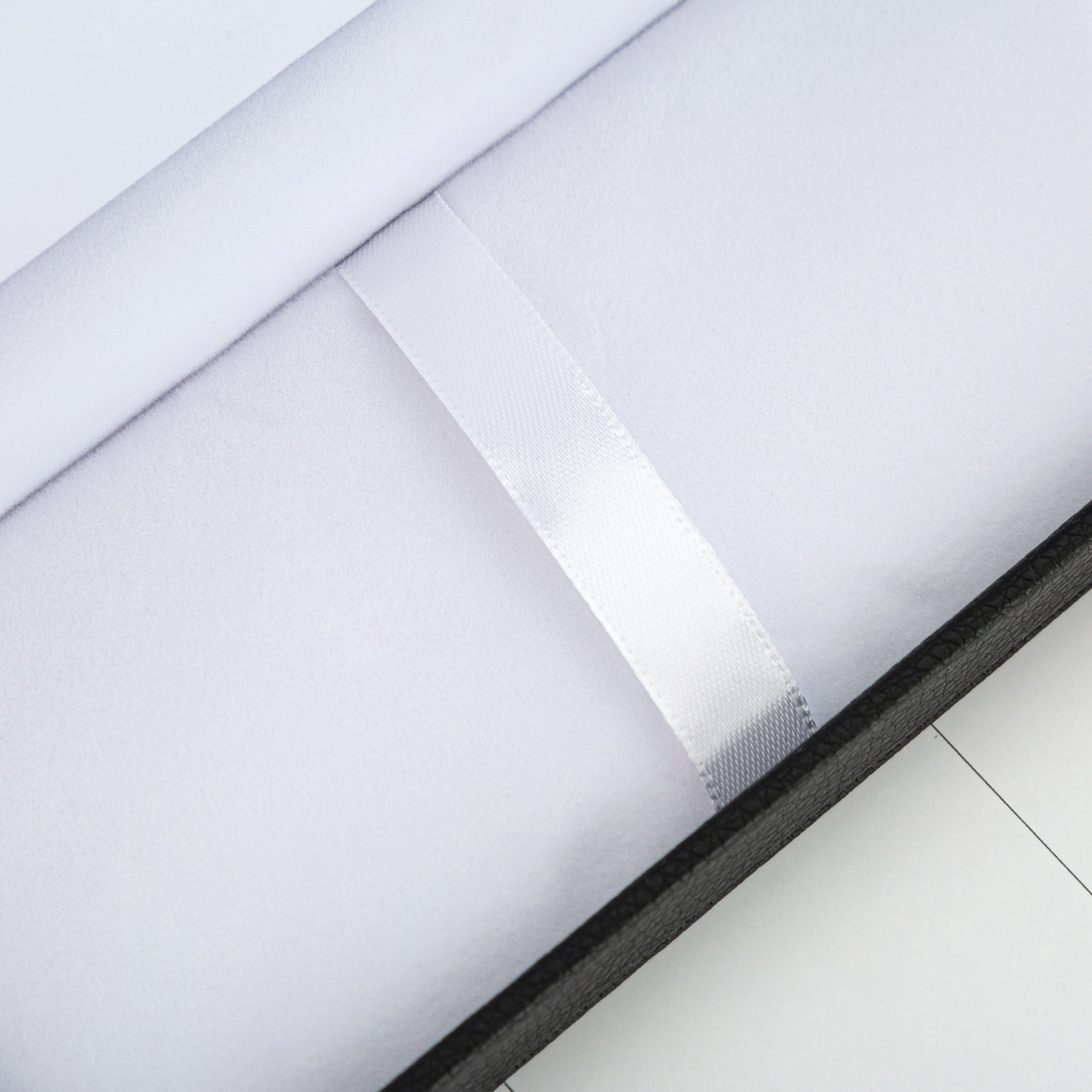 Fabricante al por mayor nuevo bolígrafo caja de bolígrafo firma caja de embalaje de regalos LOGO puede imprimir al por mayor en stock