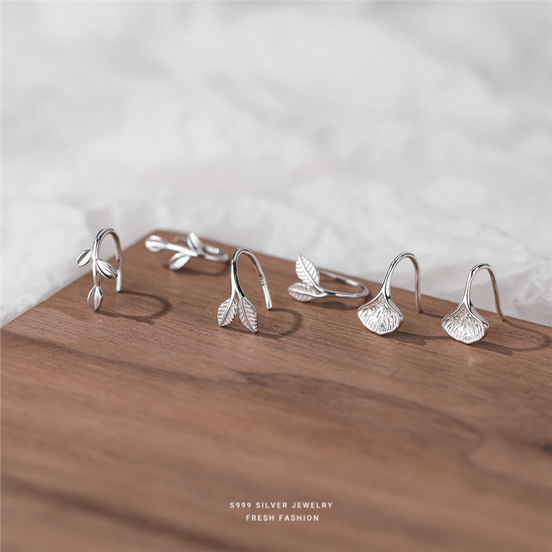 S999 small and simple silver hook, women's hole, high-end feeling, ear bone ring, temperament, versatile earrings_voghion.com