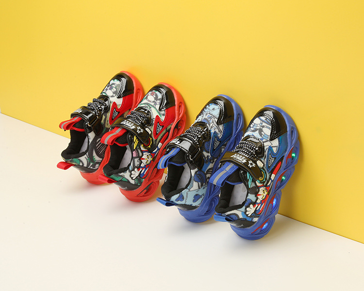 Tecknade barnsporter, små och medelstora kardborreband, lätta pojkskor, nya barnskor hösten 2022_voghion.com