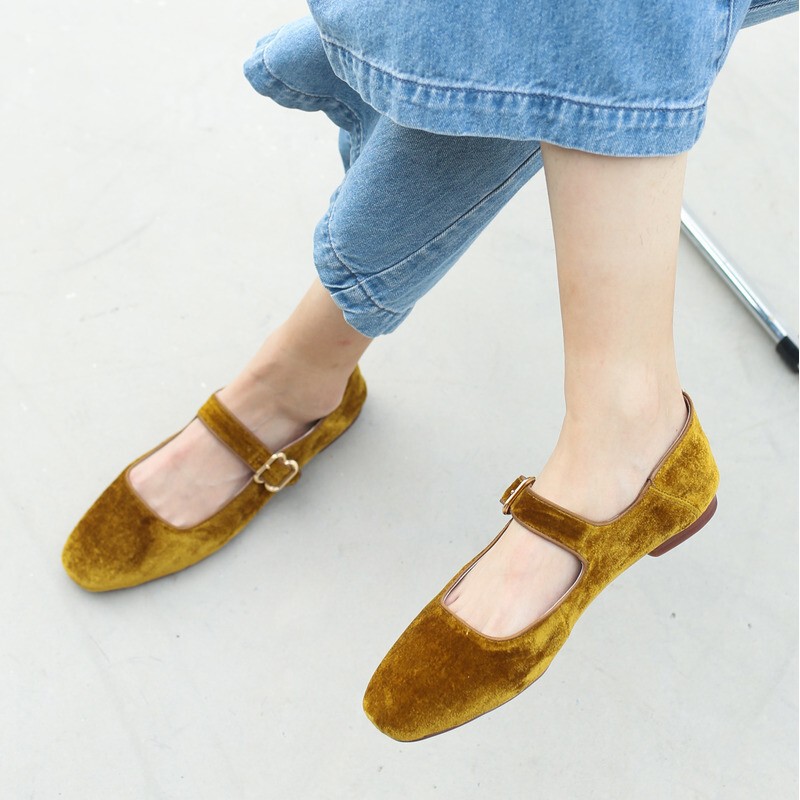 Soft and easy to wear ~ original goods ~ new ~ Mary Jane velvet women's shoes leather flat shoes
