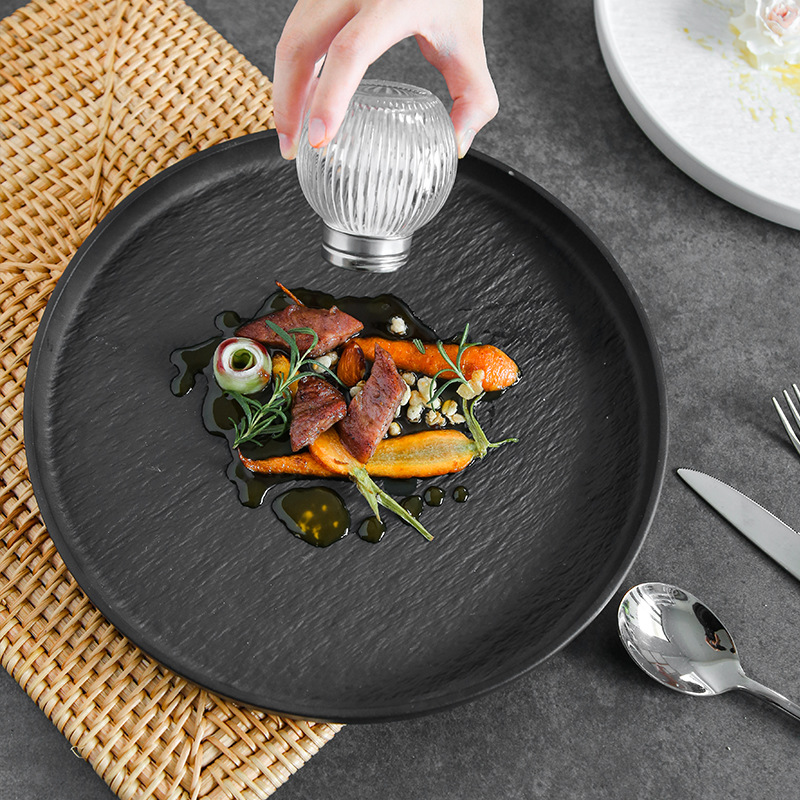 Plato de carne de pasta occidental Plato de ensalada lateral recto creativo Plato de cerámica blanco y negro esmerilado Plato de cocina casera transfronterizo