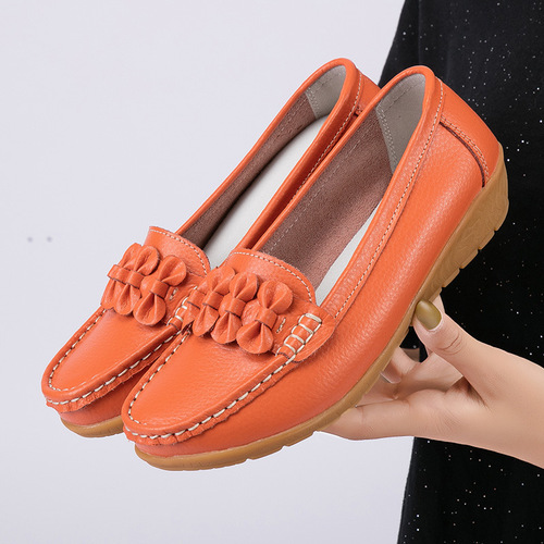 Spring and Autumn Versatile New Nurse Shoes Casual Flat Heel Women's Shoes Peas Shoes Mom Shoes Tendon Source Manufacturer Wholesale