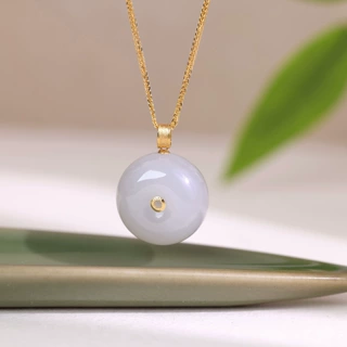 福贝钻珠宝【18K镶天然和田玉白玉平安扣吊坠】裸石尺寸约18*18mm