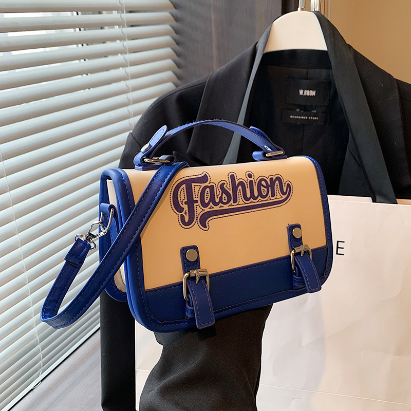 Bolsos pequeños portátiles para mujer 2024 primavera y verano nuevas letras de moda color de contraste bolso cuadrado pequeño de un solo hombro bolso mensajero de cercanías