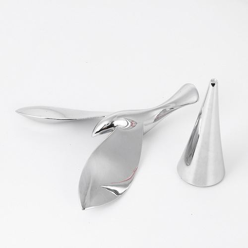 Cross-border new creative bird bottle opener tumbler suspended bottle opener bird balanced metal beer bottle opener