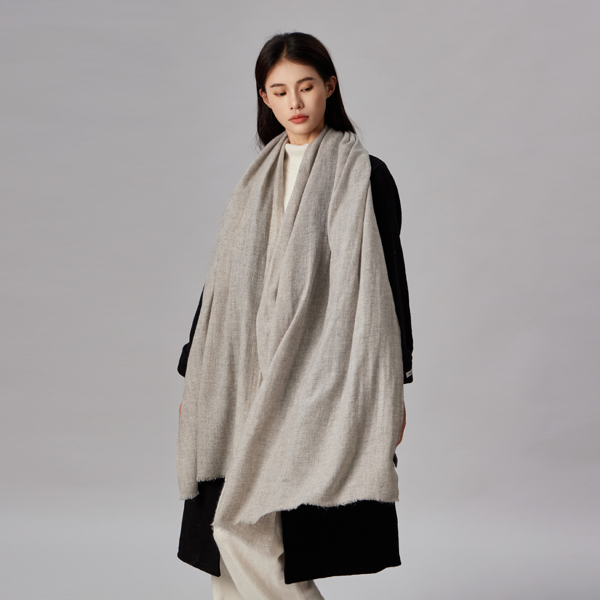 Bufanda de lana 100% principios de primavera nueva bufanda de color puro 2023 nueva bufanda retro artística bufanda de alto grado