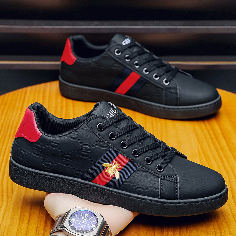 Men's Flat Casual Shoes European Style Social Trendy Sneakers Fashion Trendy Board Shoes Leather Shoes White Shoes Nightclub