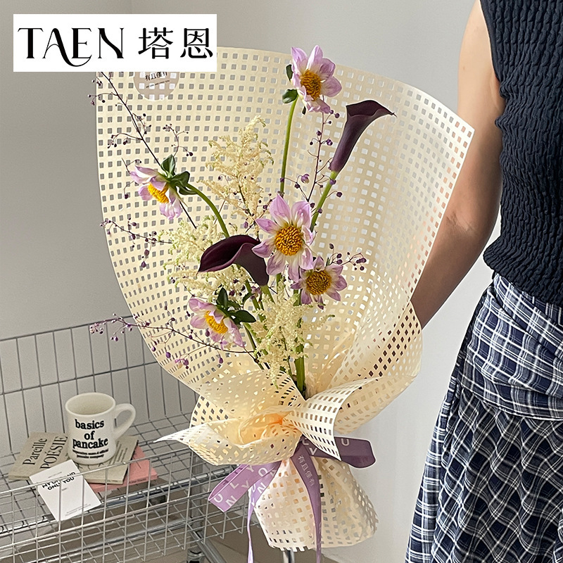 高级感引光入镜系列包装纸 创意镂空设计洞洞纸鲜花束包装纸diy|undefined