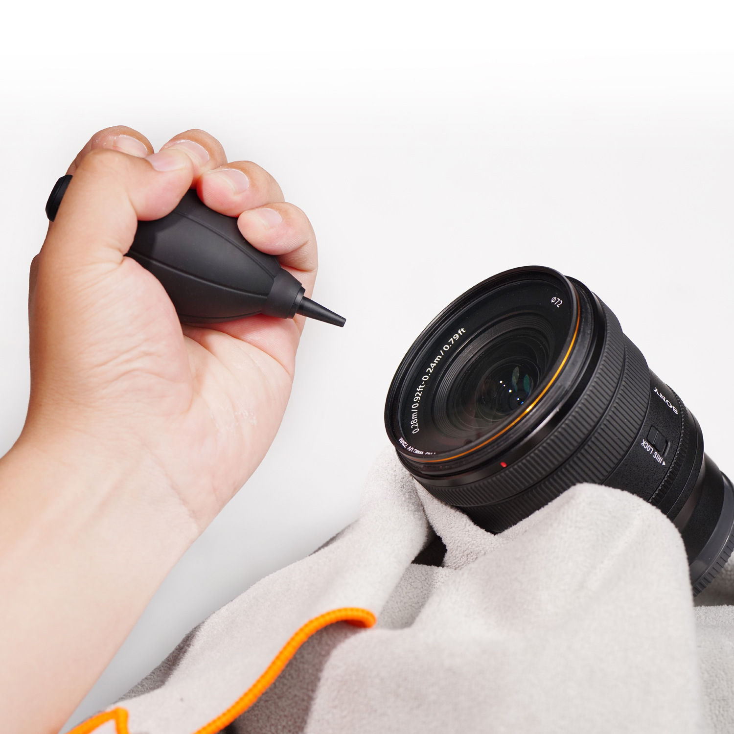 Lens Cleaning Kit Image 8