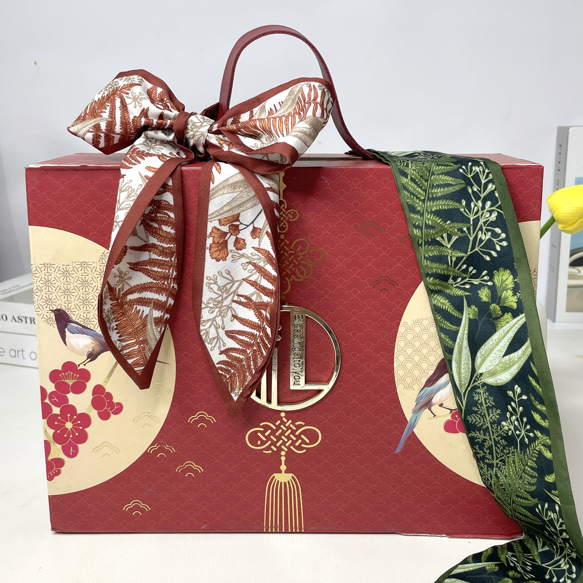 Ярко-красные* листья (90*6)