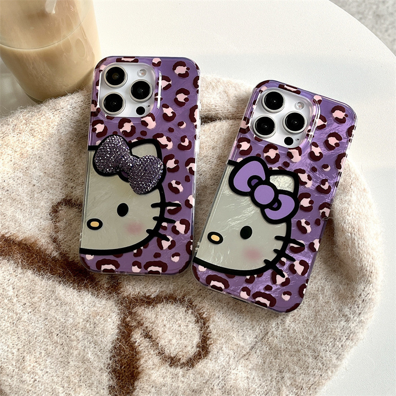 El lazo de la cadena del gato con estampado de leopardo es adecuado para Apple 15promax nueva funda para teléfono iPhone 16/15pro 14