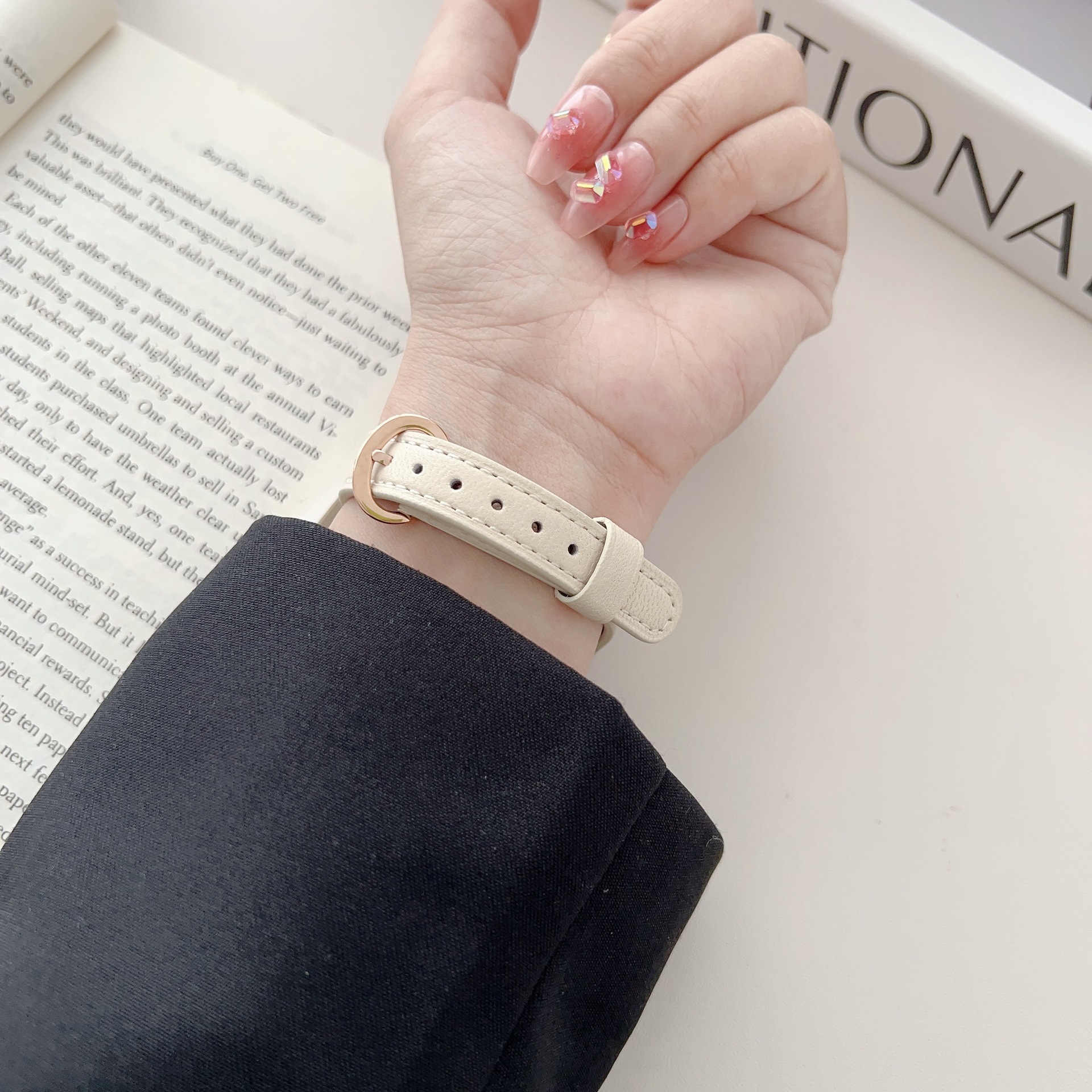 Generation Lammlederarmband mit ovaler Schnalle für die iWatch_voghion.com