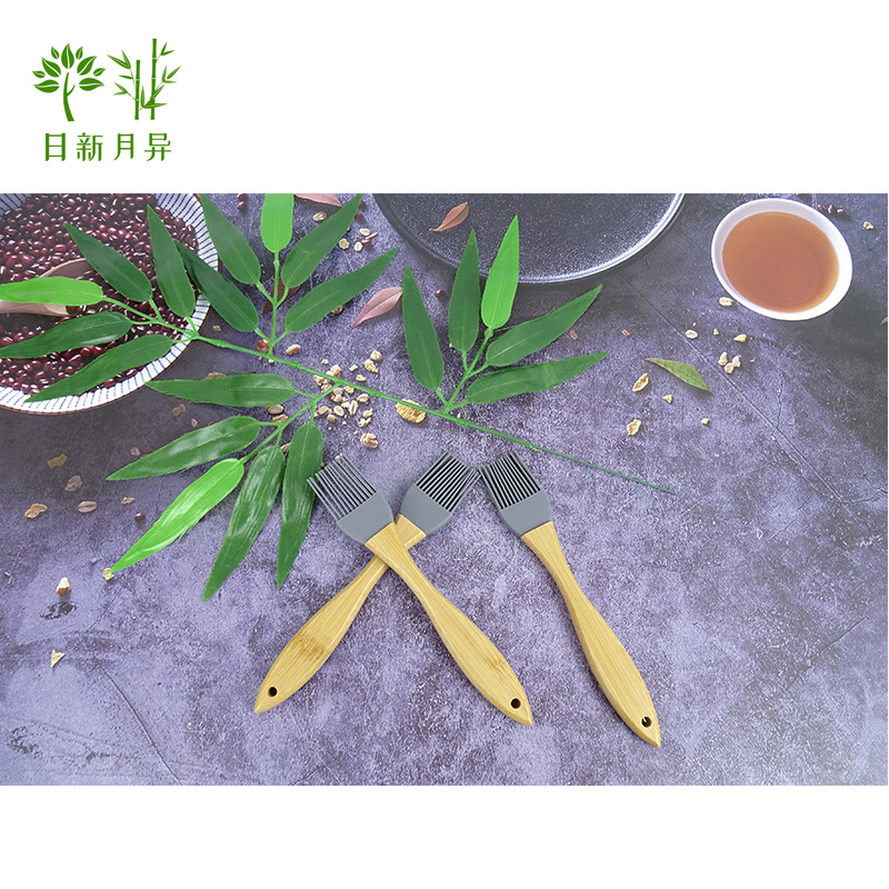 Bamboo Handle Silicone Brush Bamboo Kitchen Oil Brush Baking Utensil Brush Cream Barbecue Bbq