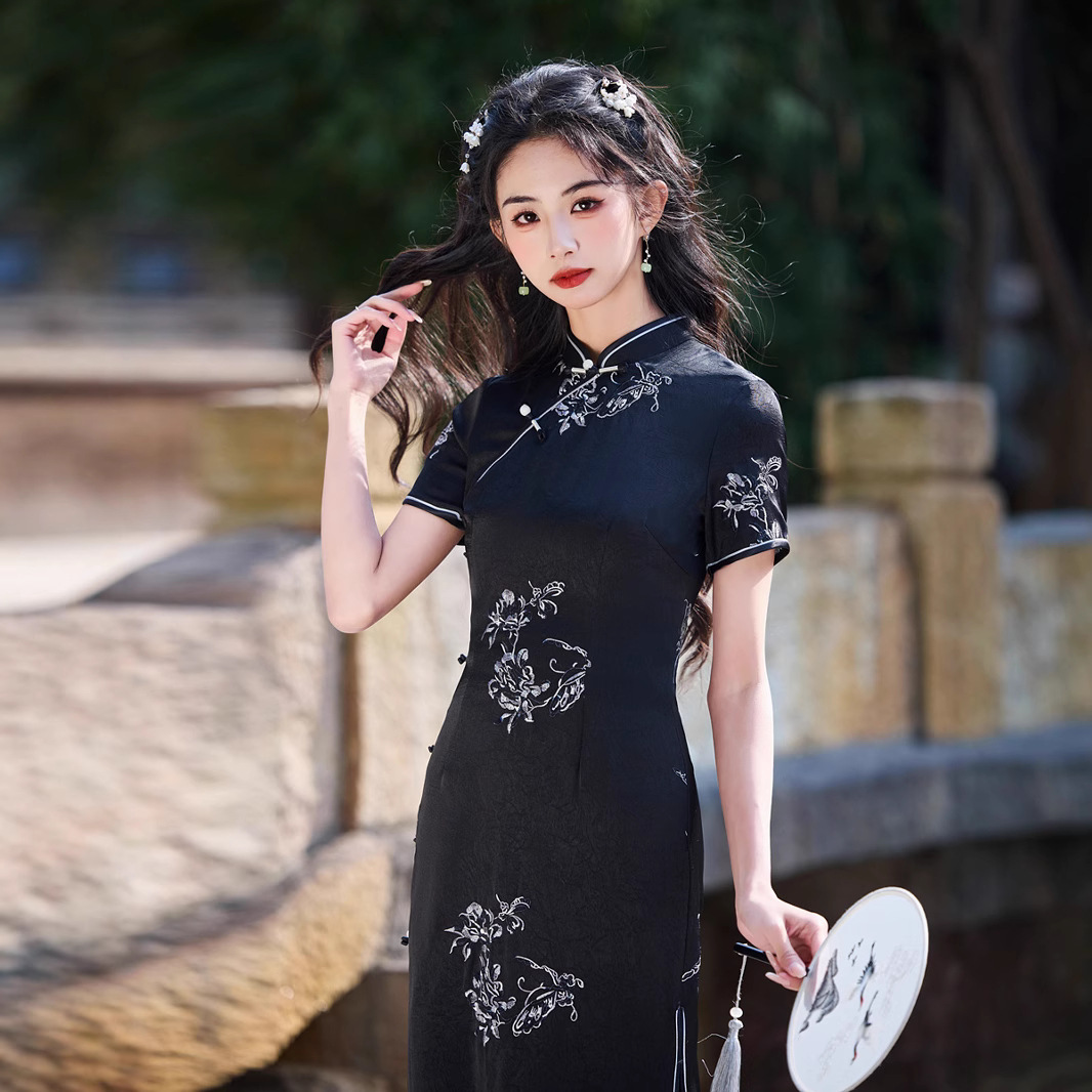Black lightweight summer retro elegant elite cheongsam