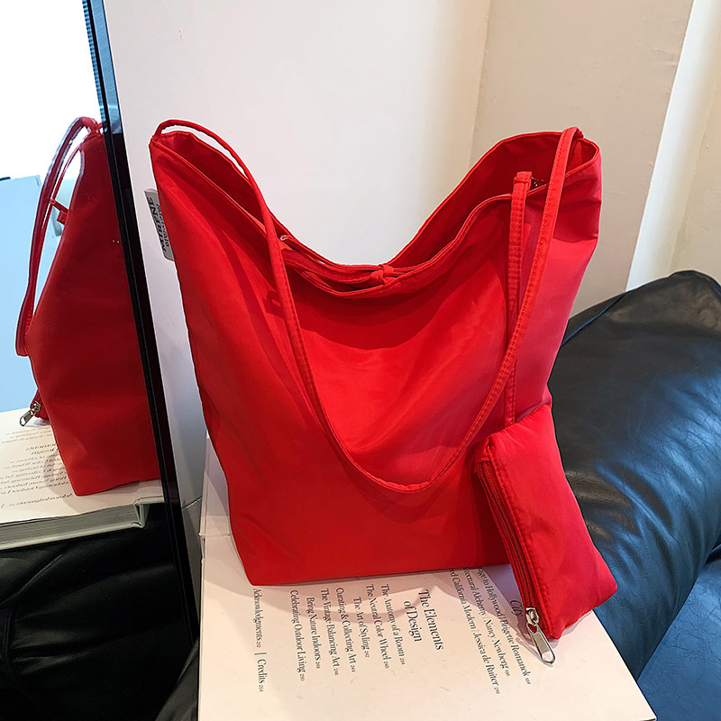 Korean Style Minimalist Large Capacity Nylon Fabric Bag For Women 2024 Summer New Lightweight Versatile Casual Shoulder Bucket Bag - Thumbnail 3