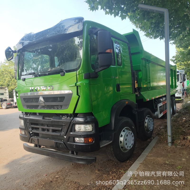 Export cross-border brand new Sinotruk Howo 6*4 dump truck, 400 horsepower, rear-tipping muck truck for mining areas