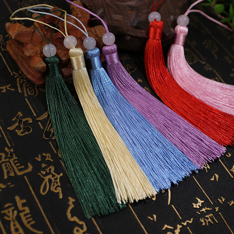 12cm Beaded Vertical Spike Boutique Small Tassel Sachet Yushou Car Hanging Spike 12cm Beaded Vertical Spike Boutique Small Tassel Sachet Yushou Car Hanging Spike