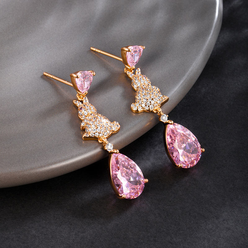Xuping nuevo estilo inteligente lindos pendientes de conejo, pendientes de joyas artificiales de lujo ligero y de alta calidad para mujeres