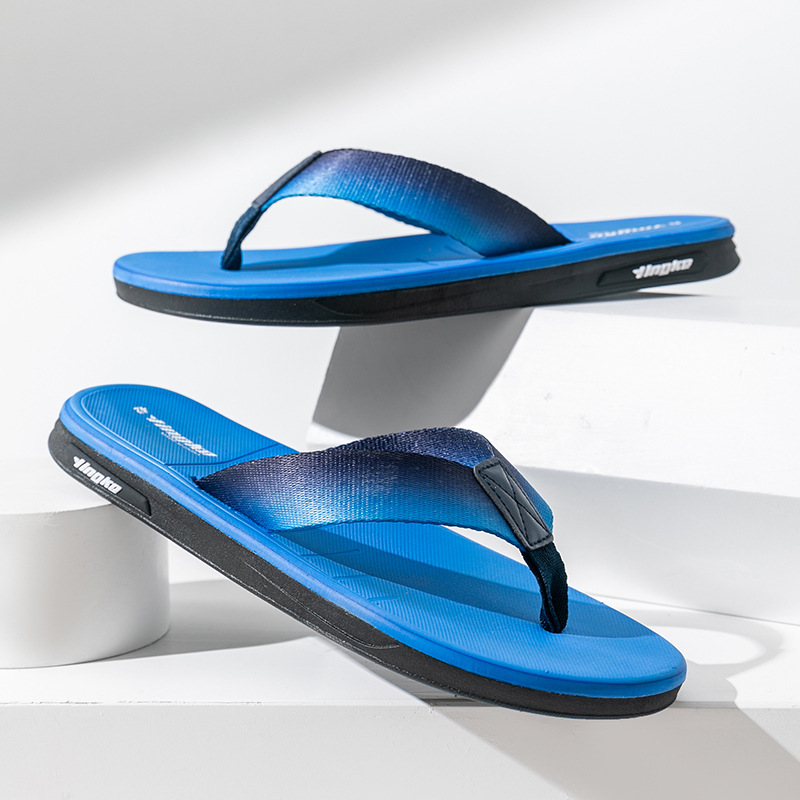 2024 Nuevo estilo coreano Chanclas de verano resistente al desgaste antideslizante zapatos de playa de los hombres Moda Red Chanclas de los hombres