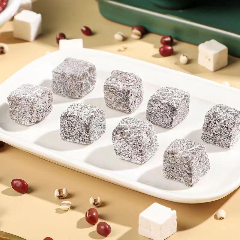 Fuling Cake, the Internet-Famous Yishui Cake, Fuling Red Bean and Euryale Seed Cake with Chinese Yam—An Eight-Ingredient Delicacy, Perfect as a Snack or Traditional Pastry