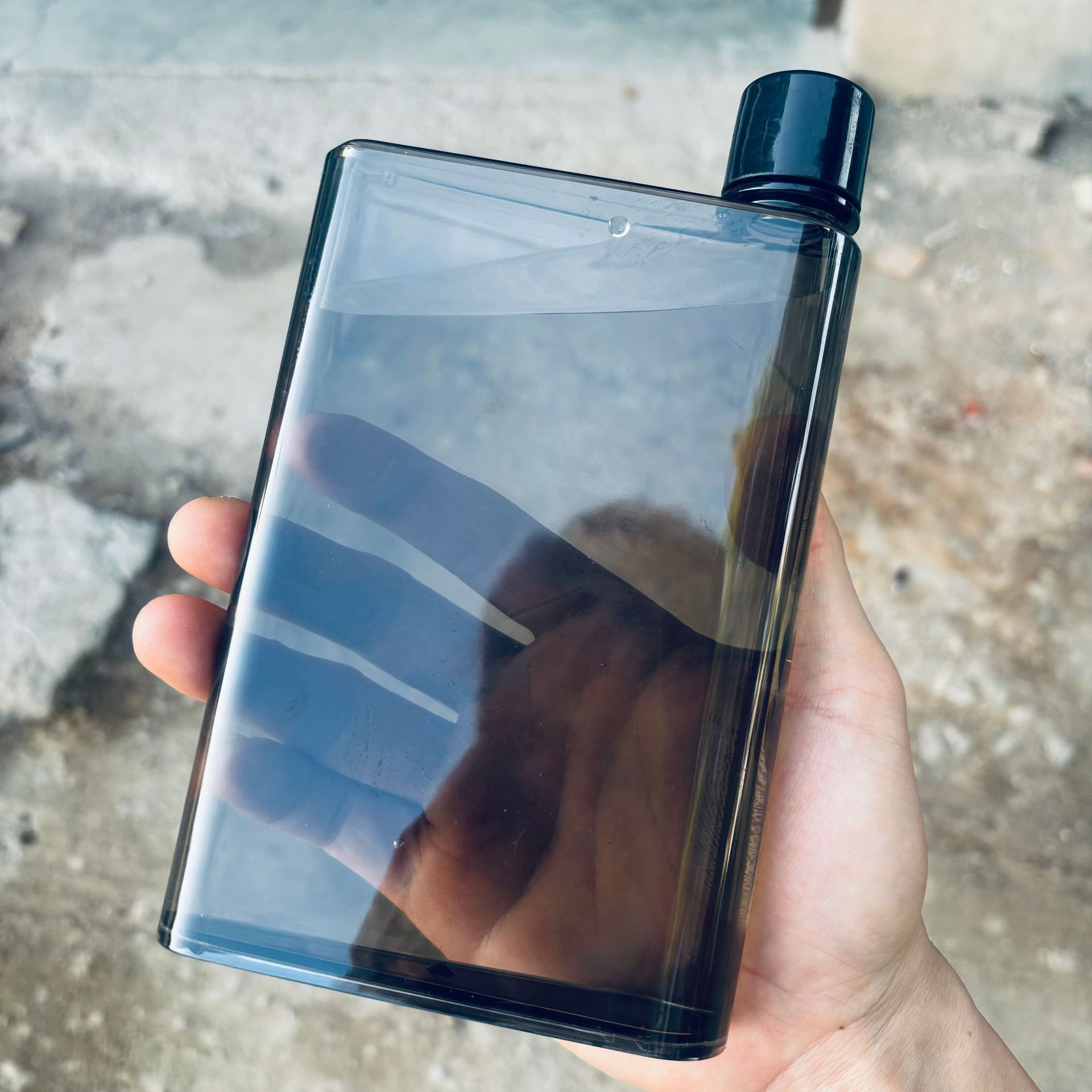 Regalo creativo taza de plástico plana A5 papel taza de agua estudiante deportes taza de mano al por mayor A6memo hervidor de agua fabricante