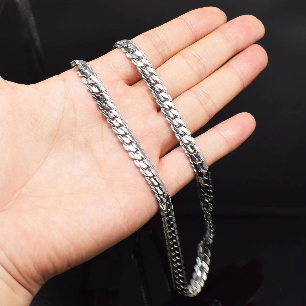 Cuban Chain Bracelet Men's Hip Hop High Street Accessories American Style Hiphop Cold Fashion Cool Titanium Steel Couple's Bracelet