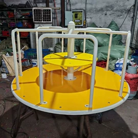 组合滑梯;跷跷板;攀登架