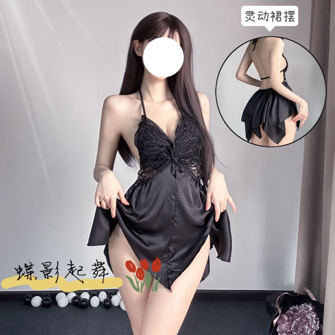 블랙(가슴 패드가 있는 새틴)