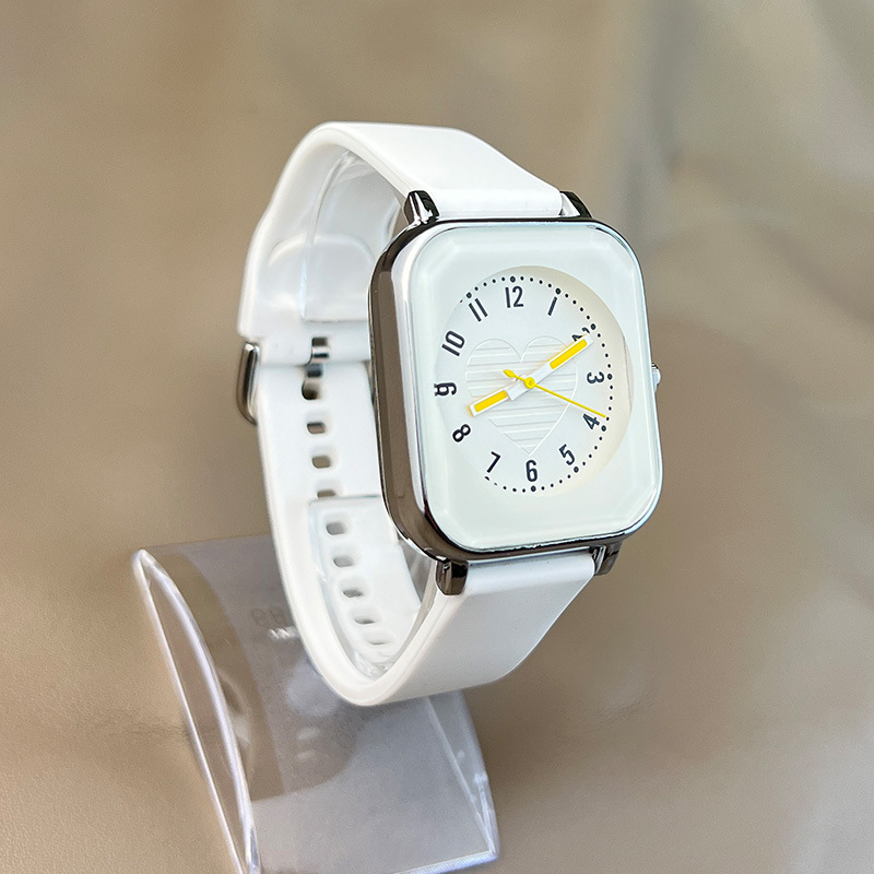 Nuevas mujeres de piel cuadrada sensación de silicona Correa Reloj simple moda casual reloj de cuarzo fábrica Comercio exterior al por mayor