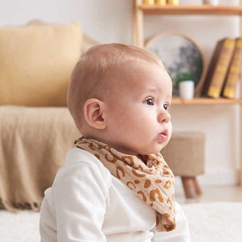 Infant Saliva Towel Pure Cotton Baby Bib Children's Gauze Scarf European and American Cross-border Boys and Girls Child Burp Triangle Cloth 