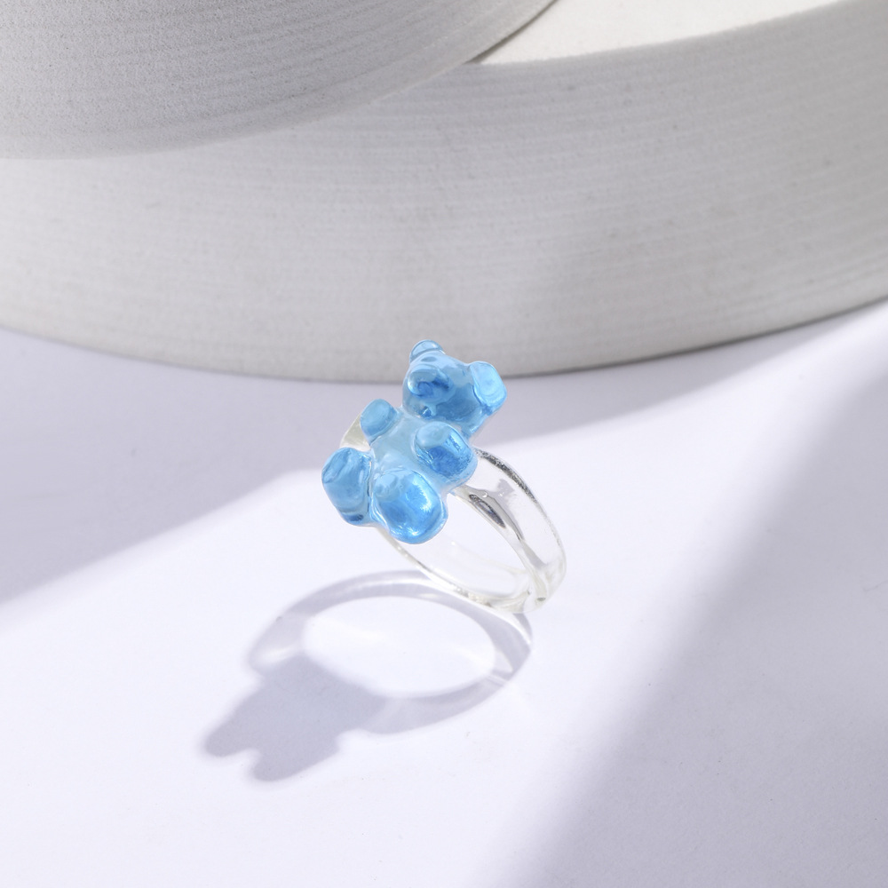 Wholesale Simple Bear Color Resin Ring Nihaojewelry display picture 9