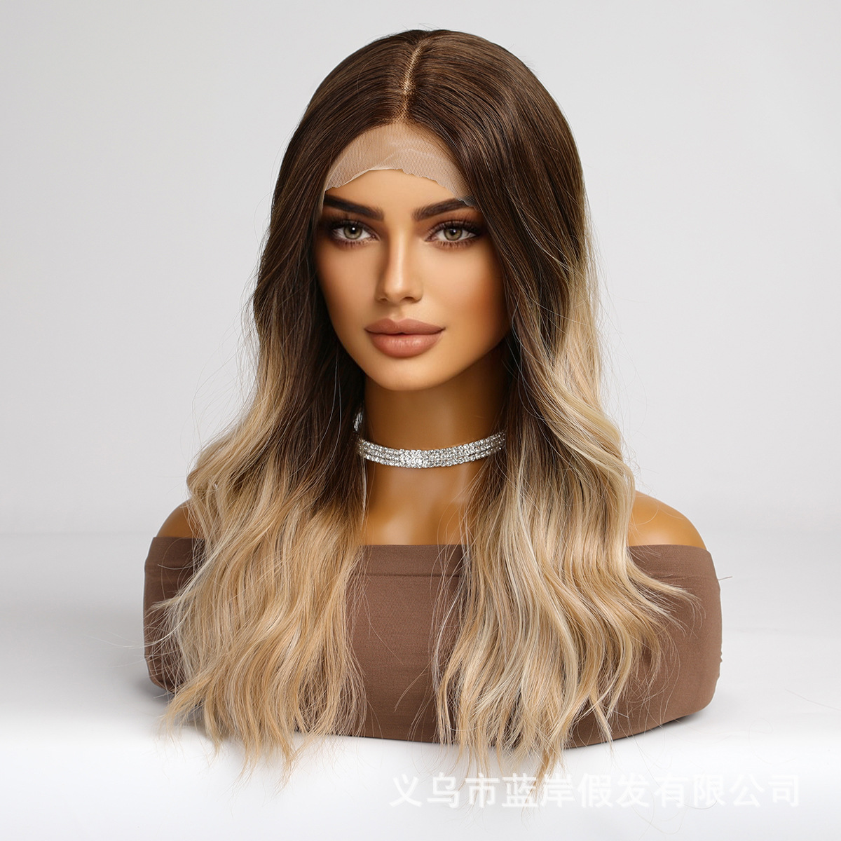 2024 nuevo encaje de pelo pequeño T marrón oscuro degradado marrón claro onda grande Pelo Rizado largo europeo y americano encaje peluca para mujeres