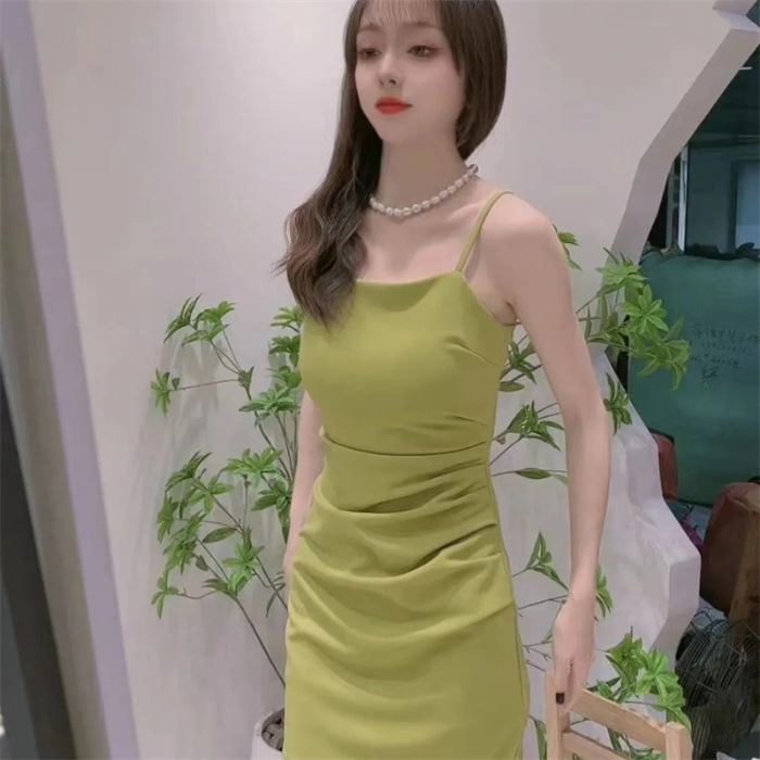 吊带连衣裙2025夏季新款收腰显瘦裙子女遮肉气质性感纯色包臀裙|undefined