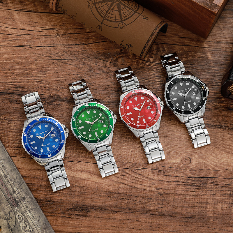Tiktok vert Shangmei Water Ghost Couple montre en alliage calendrier lumineux étanche_voghion.com