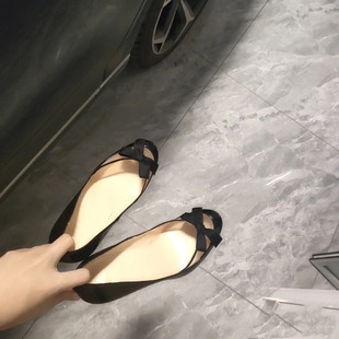 CLͬ��\�ڼt��Ь�����Y�W����Ь2025�괺���¿�A�^�߸�ЬŮ����