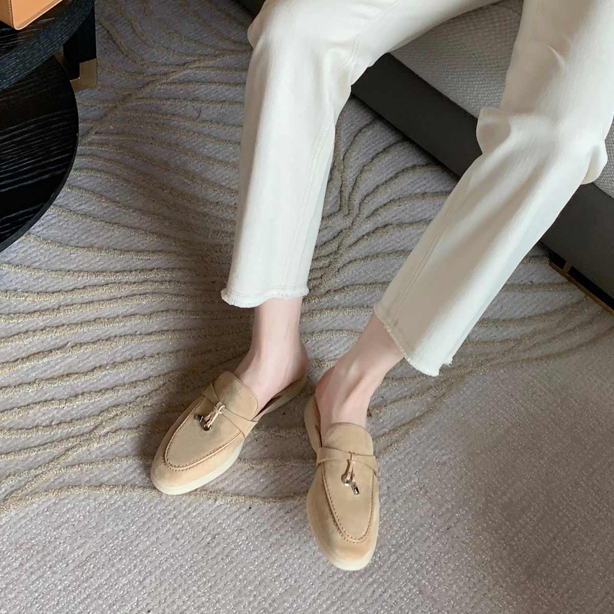 Versión de piel de oveja ~ LP Lips Lock Buckle zapatos de Lefour para mujeres con una sola sola pie perezosa con una sola pie de zapatos de cachemir de frijol suave