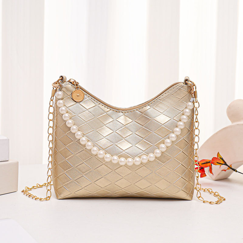 2025 nuevo bolso de moda bolso de mujer de nicho de cadena de alto nivel bolso de hombro pequeño bolso de brazo fresco versátil