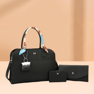 Ů��2025�¿�������羳Ů�����|������б��μ�ٴ������װ���