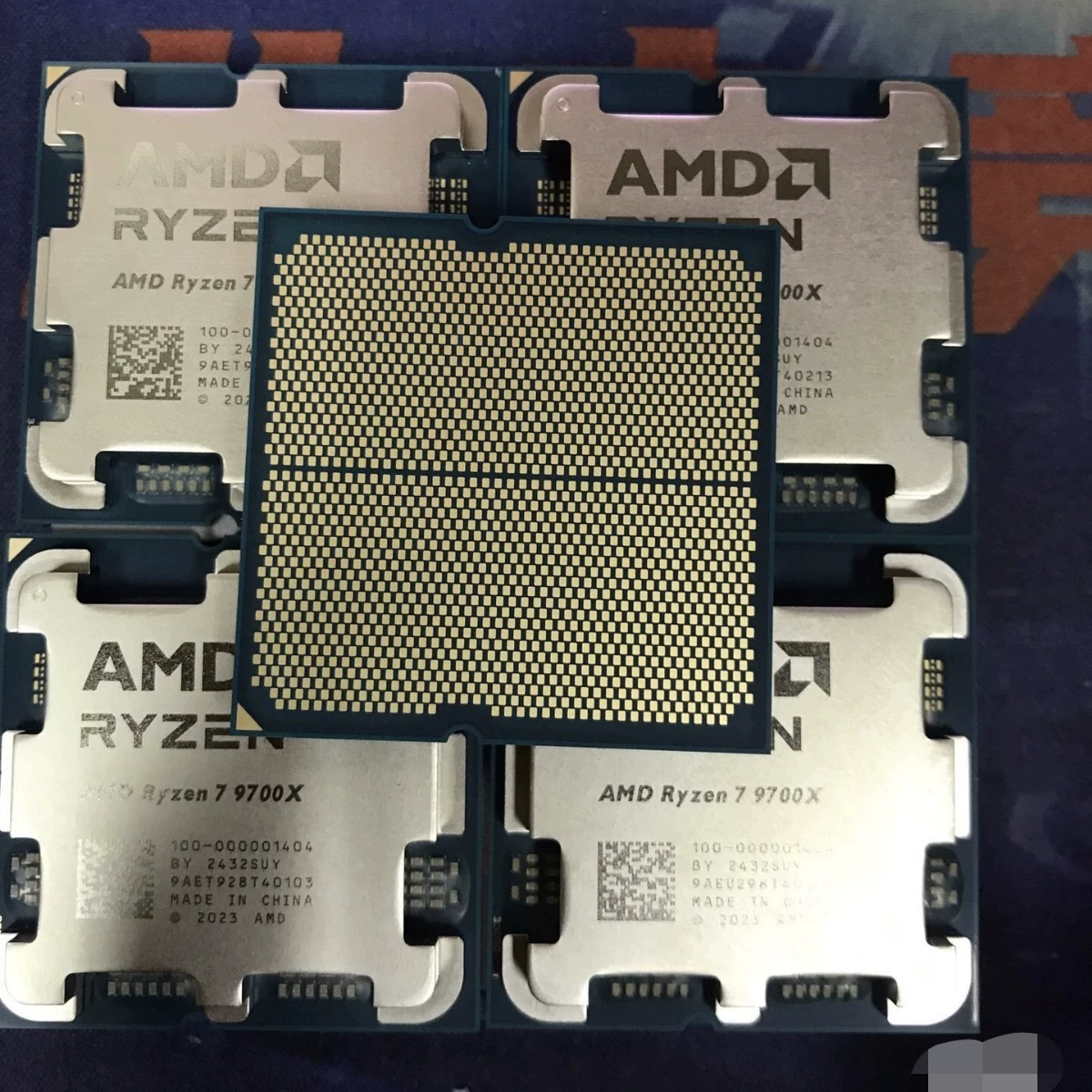 AMD Ryzen 7 9700X loose chip AM5 8-core 16-thread desktop computer CPU processor suitable for X870