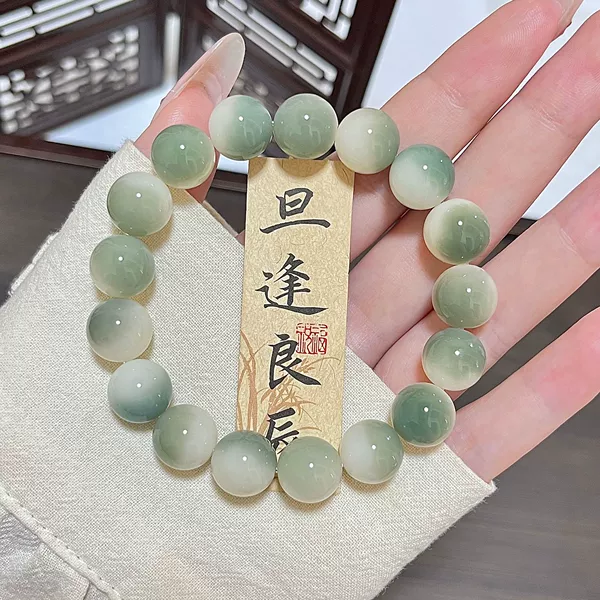 Green floating flowers [round beads]