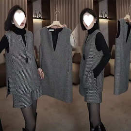 套装 秋季新款时尚高端简约气质斜条纹无袖上衣短裤显瘦套装女