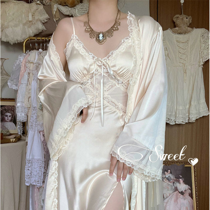 Sweet soft glutinous Downton manor sexy strap nightdress French retro silky skin-friendly nightdress homewear morning gown Sweet soft glutinous Downton manor sexy strap nightdress French retro silky skin-friendly nightdress homewear morning gown