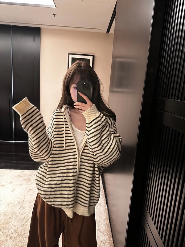 杏色抽绳连帽条纹针织开衫女秋季韩版宽松百搭上衣外套|undefined