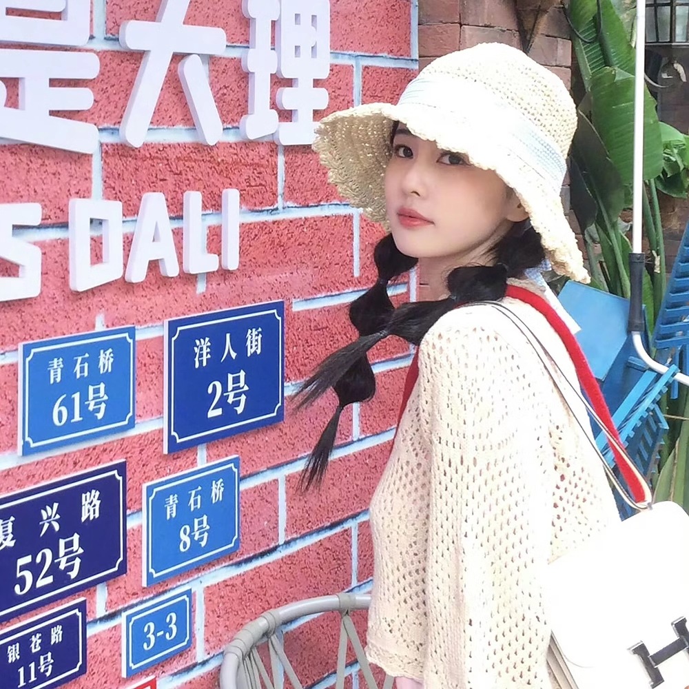 El ciervo blanco con arco correa sombrero de paja de vacaciones de verano para viajar sombrero de sombrero de sombrero de paja de protección solar