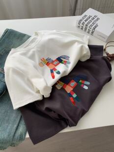 �S���ÿ�~��ɫС�R�̽�����T��Ů�p�g�ٴ�A�I����������ļ�